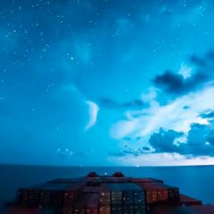 Spotlight: JeffHK’s Stunning 30-Day Timelapse From The Bow Of A Massive Cargo Ship