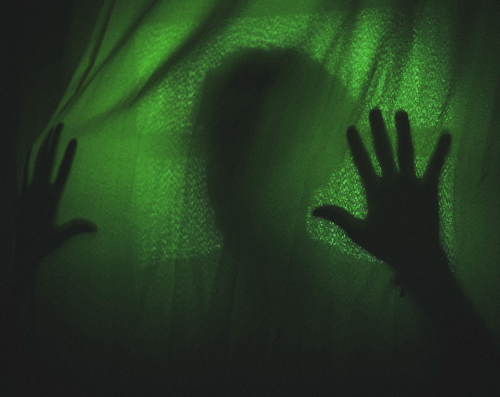 Creating Off Screen Suspense in Movies Creating Off Screen Suspense in Movies